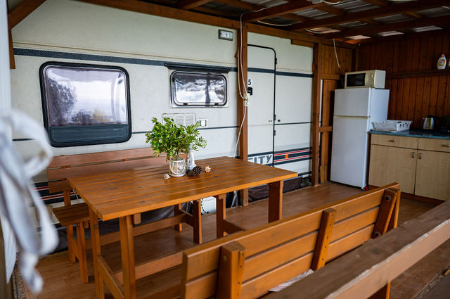 Karavan 5