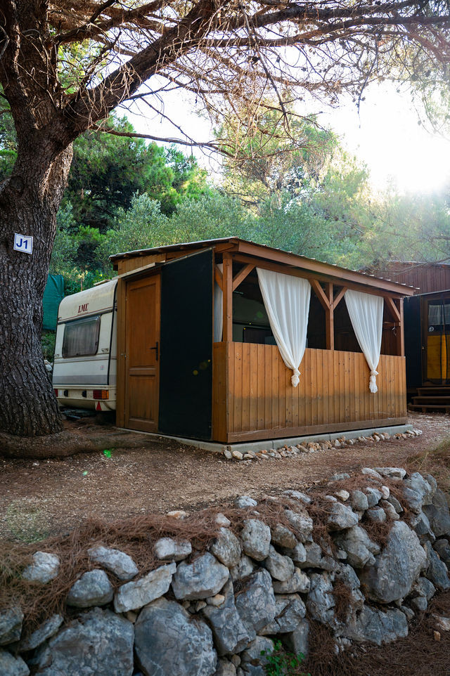 Karavan 6
