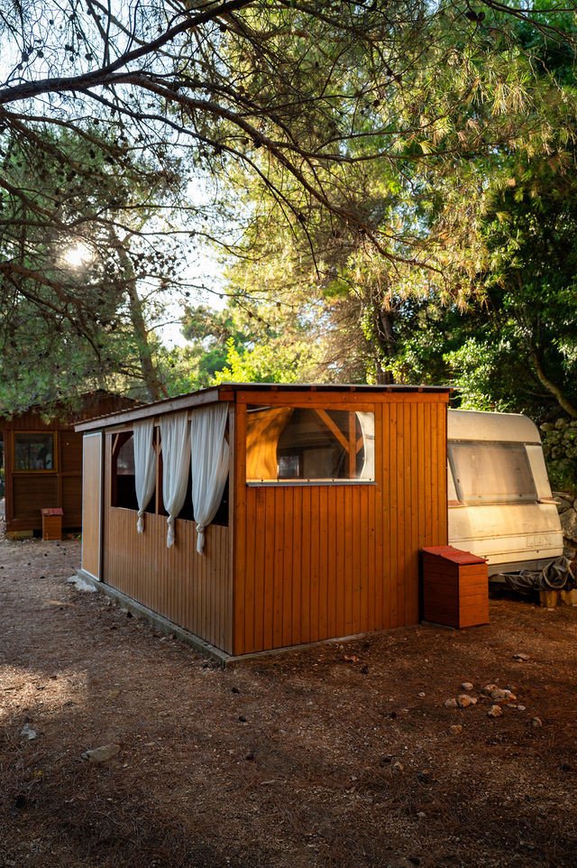 Karavan 9